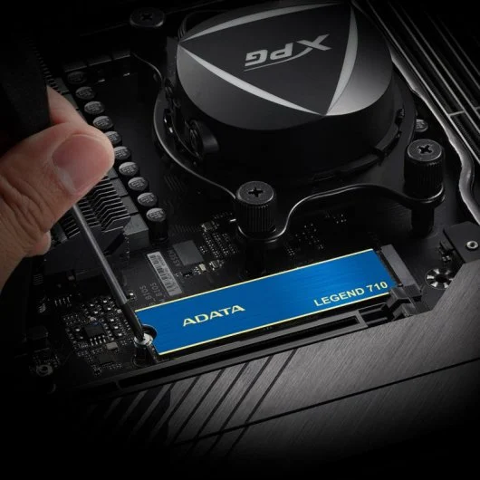 Ssd Nvme Adata Legend 710 2tb 2280 M.2